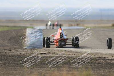 media/Oct-26-2025-CalClub SCCA (Sun) [[8ce1e69566]]/Group 6/Grapevine/